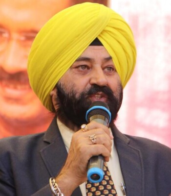 Profile picture of ARVINDER BHATTI