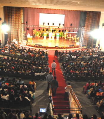 Profile picture of BBK DAV College Auditorium