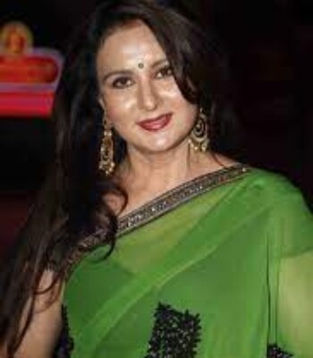 Profile picture of Poonam Dhillon