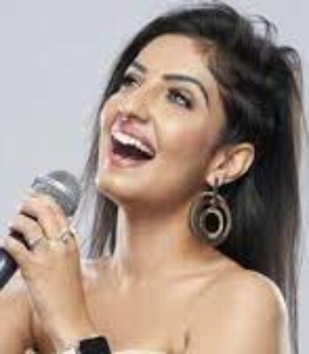 Profile picture of Rupali Sood