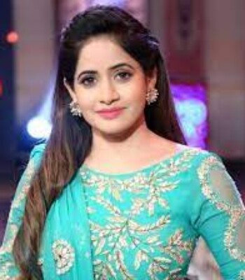 Profile picture of MISS POOJA