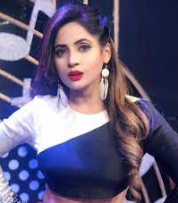 Profile picture of MISS POOJA